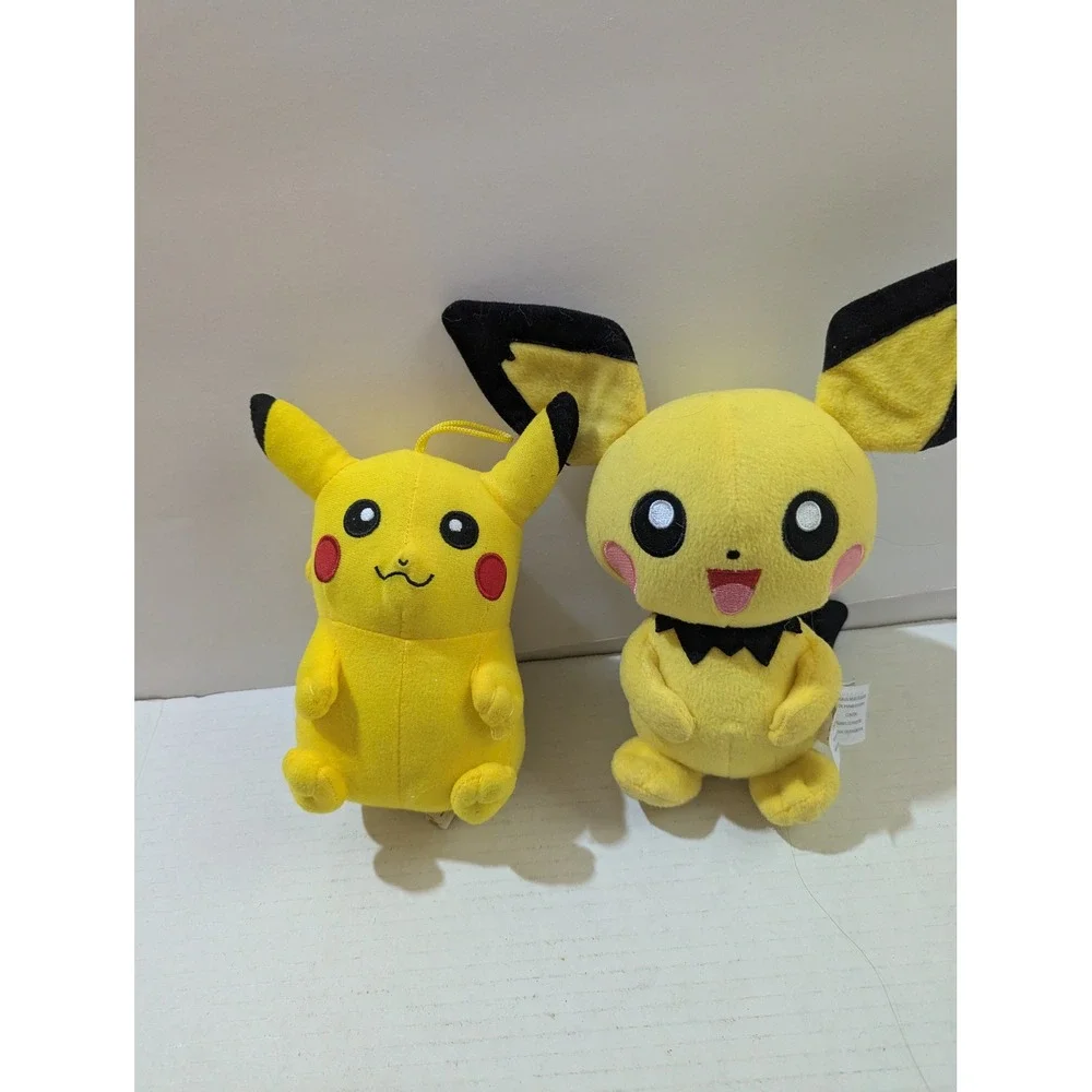Pokemon TOMY Pikachu and Pichu Plush‎ Stuffed Animal Set Yellow 6-8 Inch